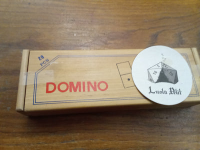 Käytetty DOMINO lautapeli