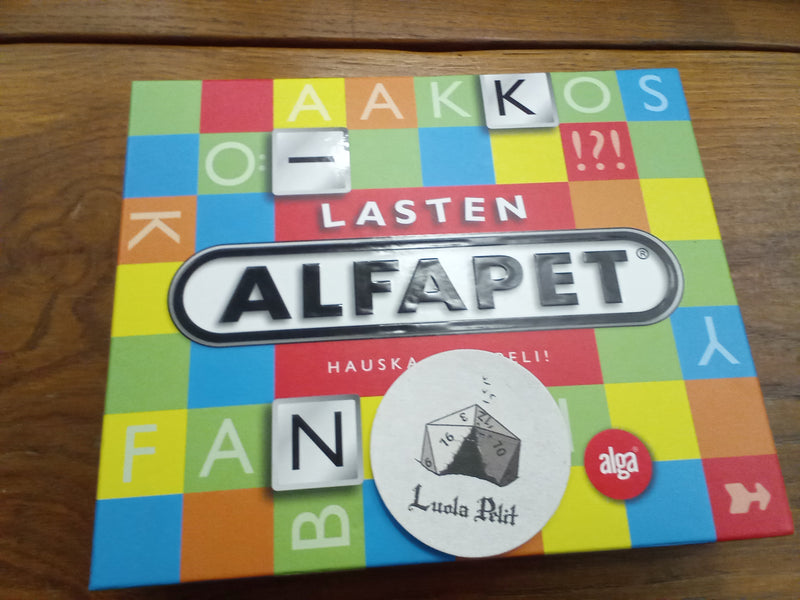 Käytetty LASTEN ALFAPET lautapeli