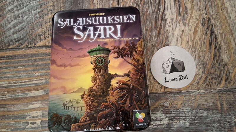 Käytetty SALAISUUKSIEN SAARI